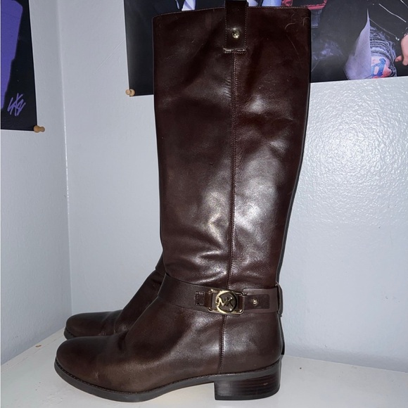Michael Kors boots - Picture 1 of 2